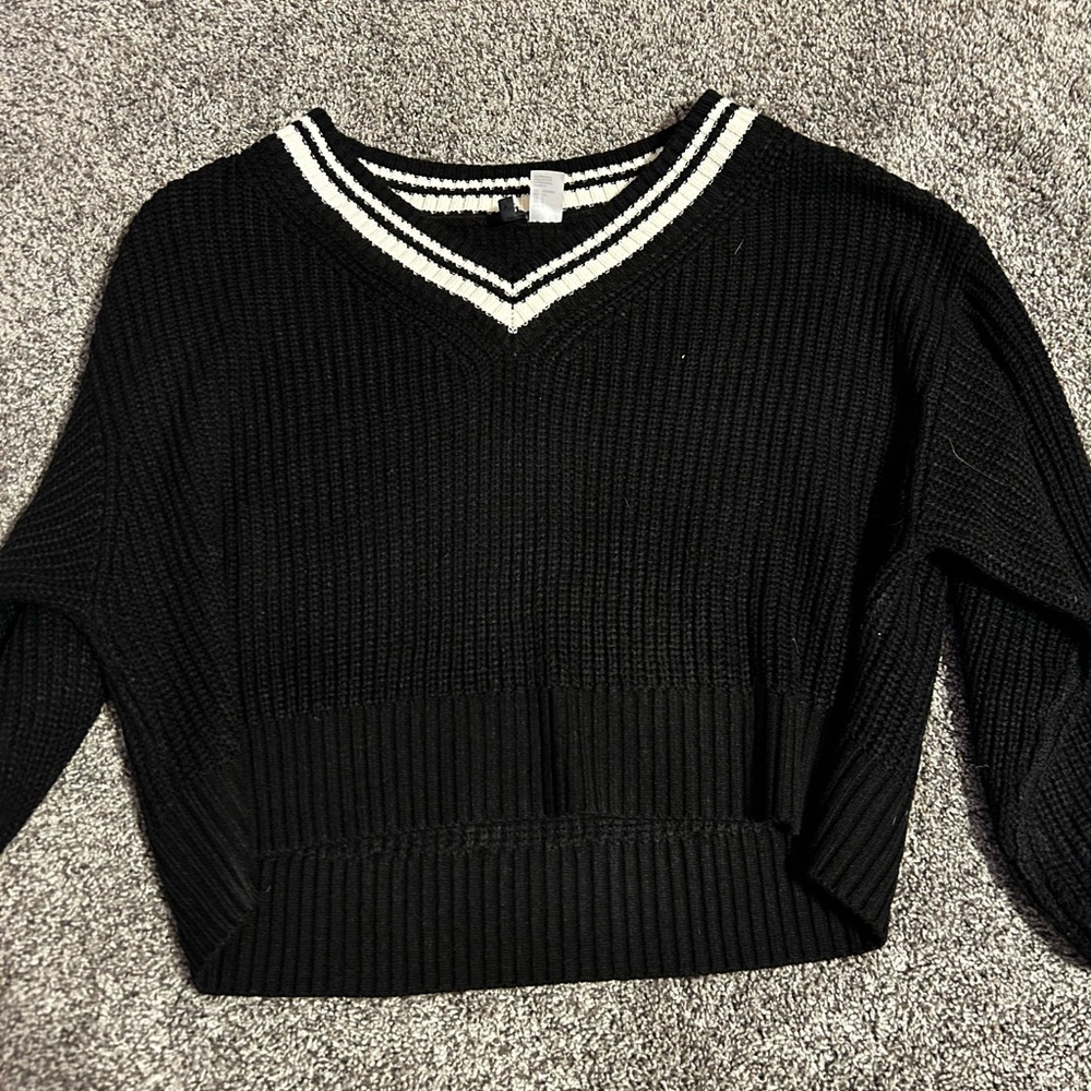 H&M Black and Cream V-Neck Sweater with Sporty Trim